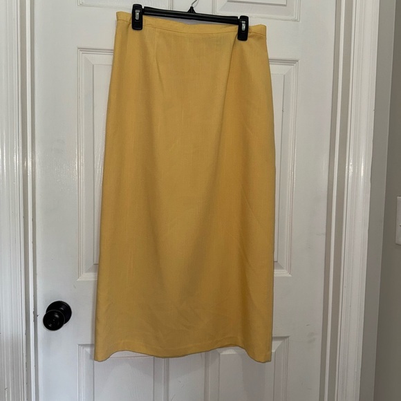 Sag Harbor Yellow Pencil Midi Skirt for Work - Picture 5 of 9